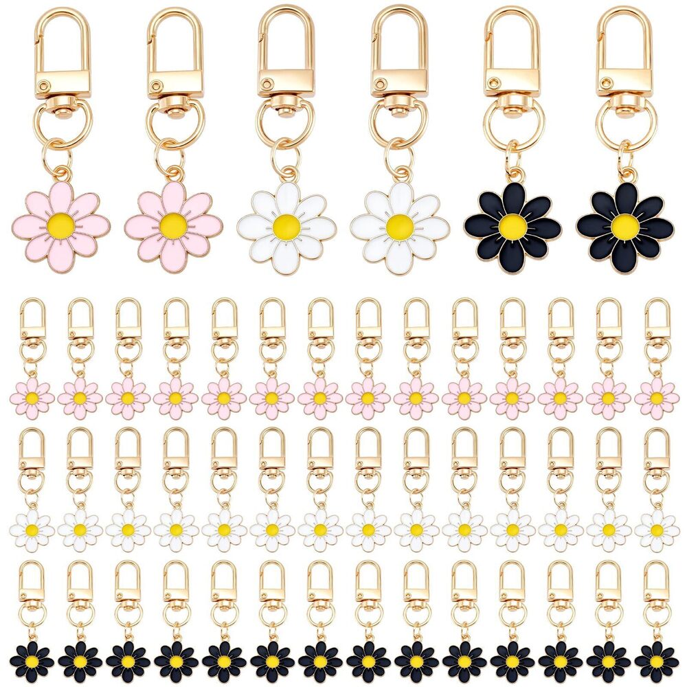 8826 60PCS Flower Keychain Bulk Daisy Aesthetic Keychain Cute Bags Charms